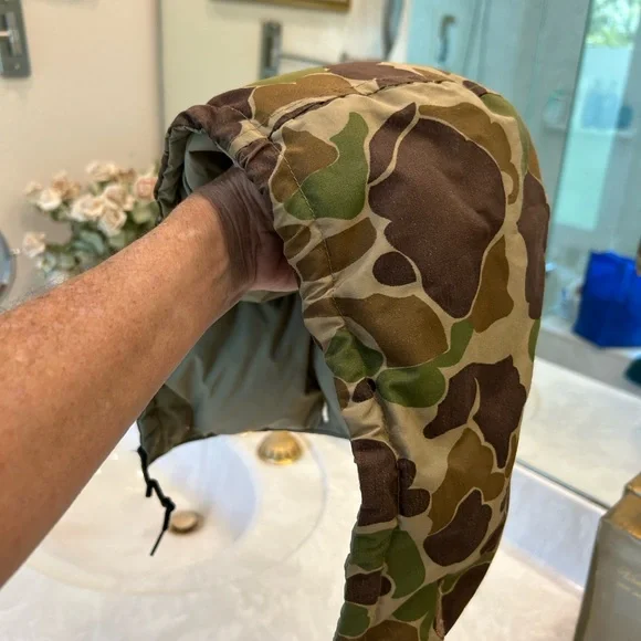 FREE with purchase of other nondiscounted camo item: Insulated Camo Hunting Hood - Picture 9 of 9